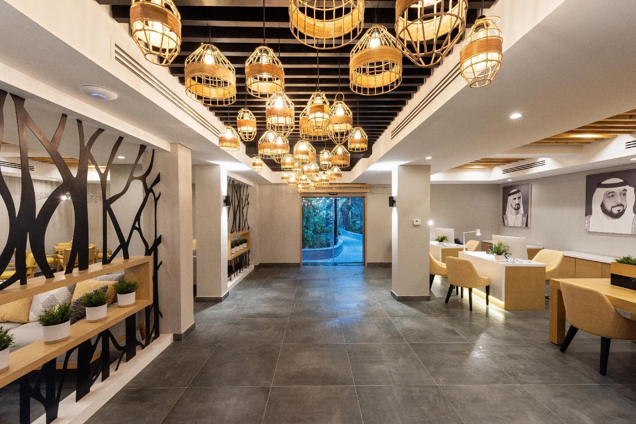 Resort Emirates Park 3*